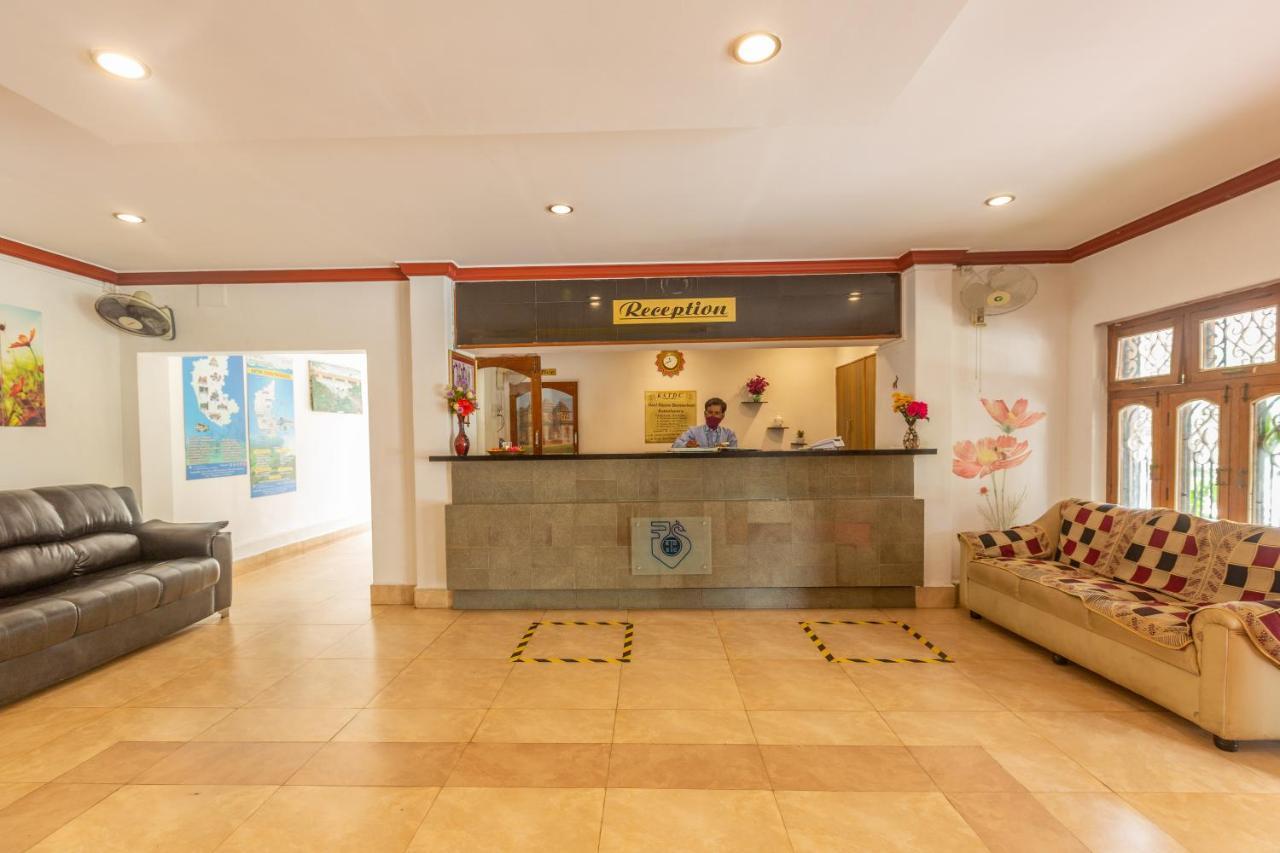 Kstdc Hotel Mayura Bhuvaneshwari Kamalapur Hampi Exteriér fotografie