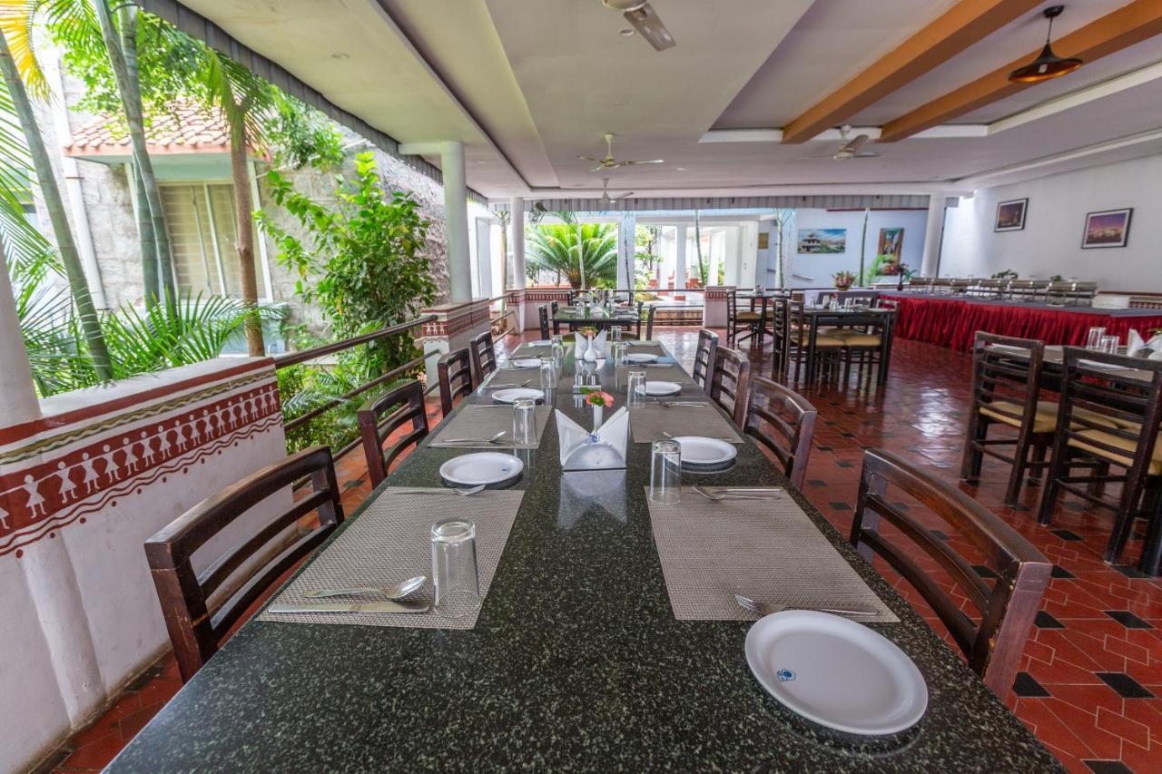 Kstdc Hotel Mayura Bhuvaneshwari Kamalapur Hampi Exteriér fotografie