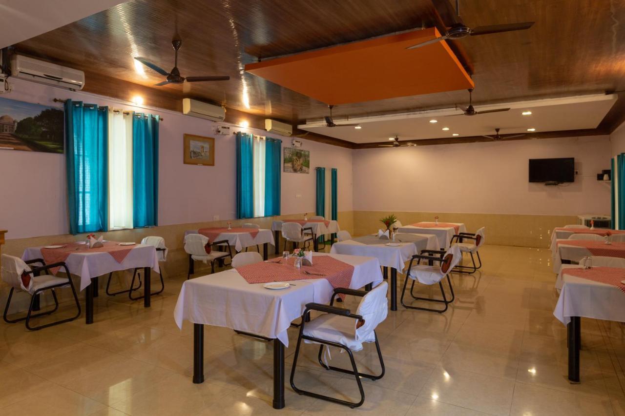 Kstdc Hotel Mayura Bhuvaneshwari Kamalapur Hampi Exteriér fotografie