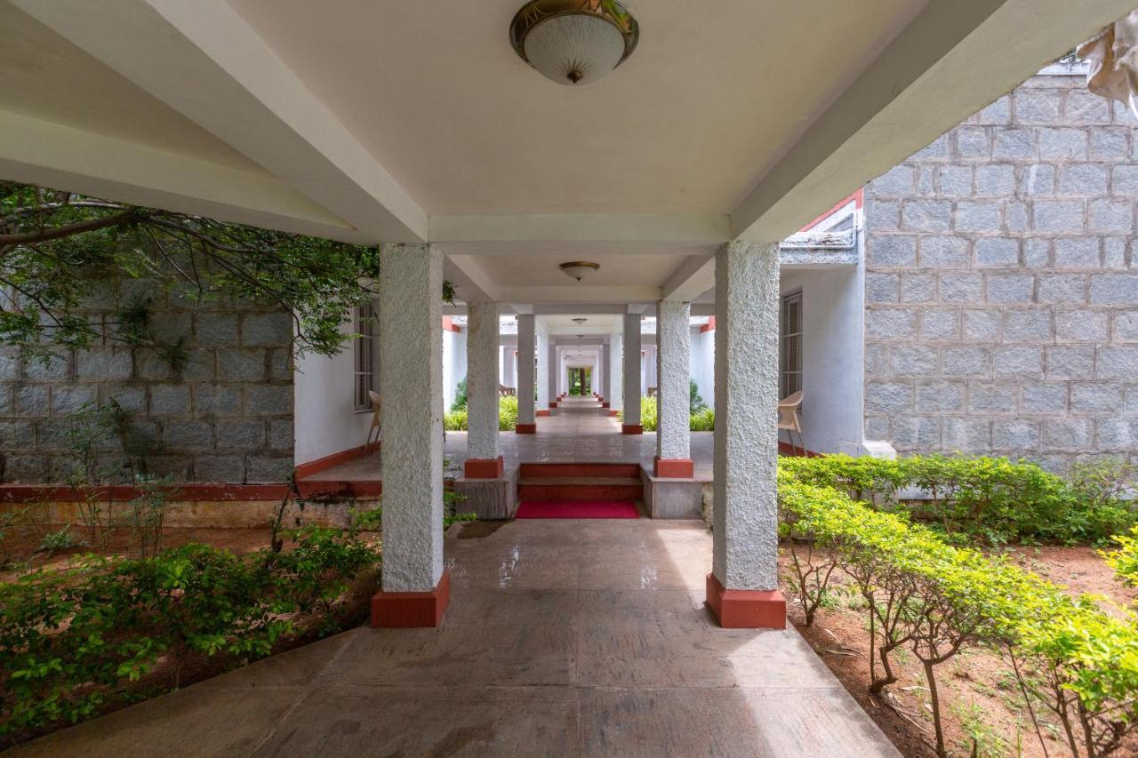 Kstdc Hotel Mayura Bhuvaneshwari Kamalapur Hampi Exteriér fotografie