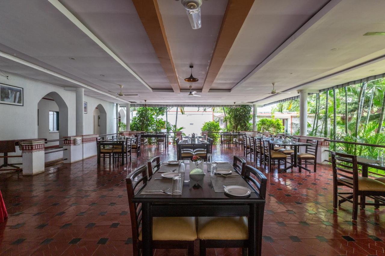 Kstdc Hotel Mayura Bhuvaneshwari Kamalapur Hampi Exteriér fotografie