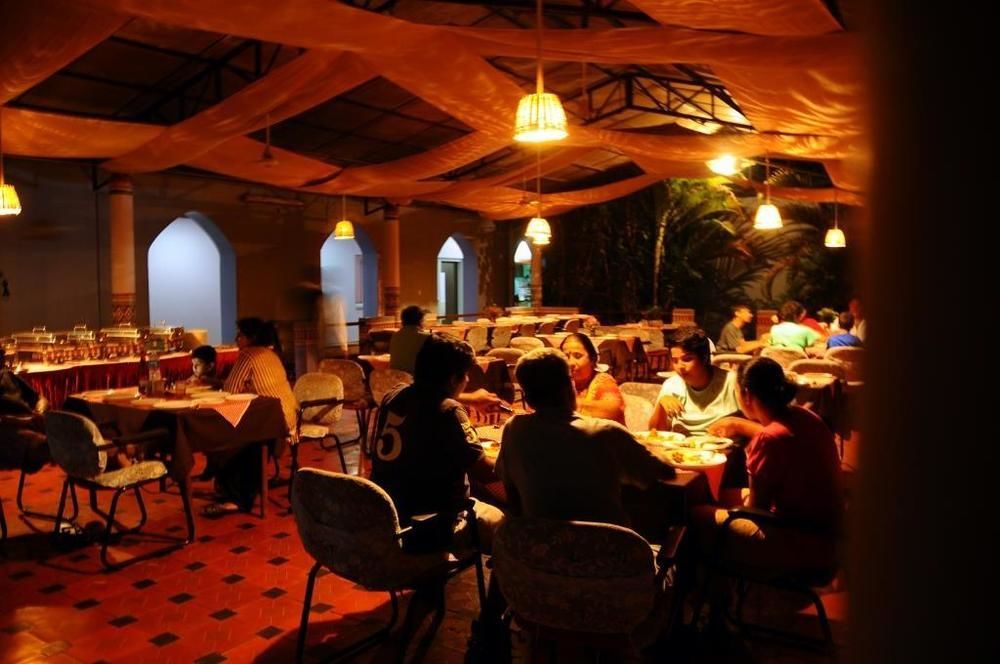 Kstdc Hotel Mayura Bhuvaneshwari Kamalapur Hampi Exteriér fotografie